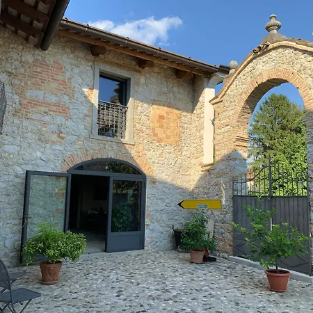 Borgo Palazzo Steffaneo Bed & Breakfast