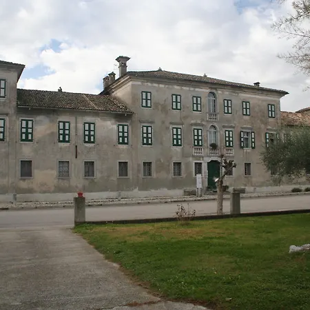 Borgo Palazzo Steffaneo * San Vito al Torre