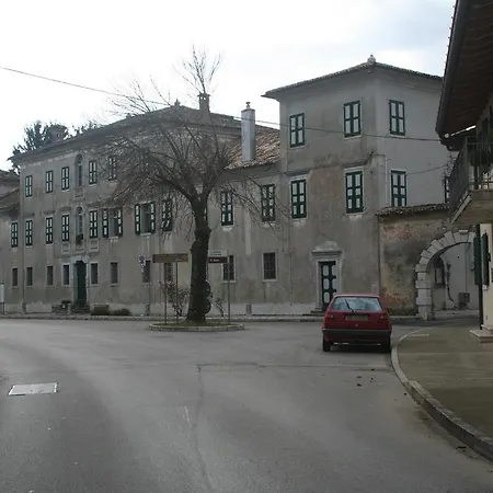 Borgo Palazzo Steffaneo 住宿加早餐酒店