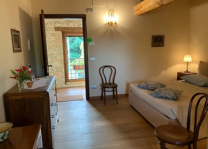 Borgo Palazzo Steffaneo Bed & Breakfast 4*